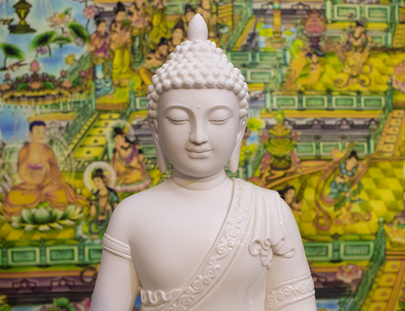 Tượng Phật Thích Ca kiểu Thái
