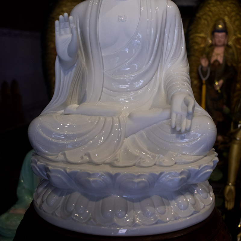 Tượng Phật A Di Đà Sứ Trắng