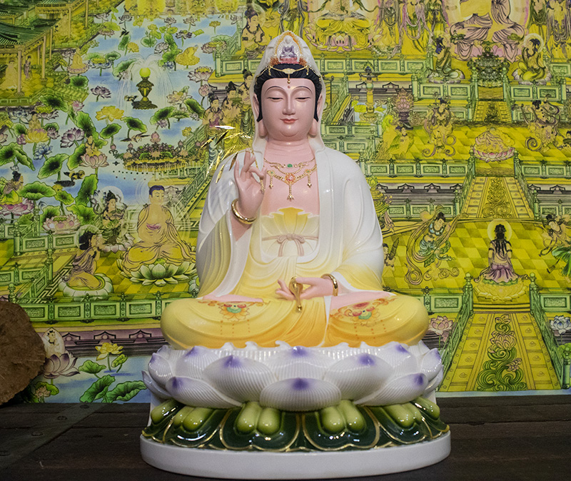 Thờ Tượng Mẹ Quan Âm