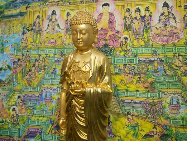 tượng phật a di đà đứng