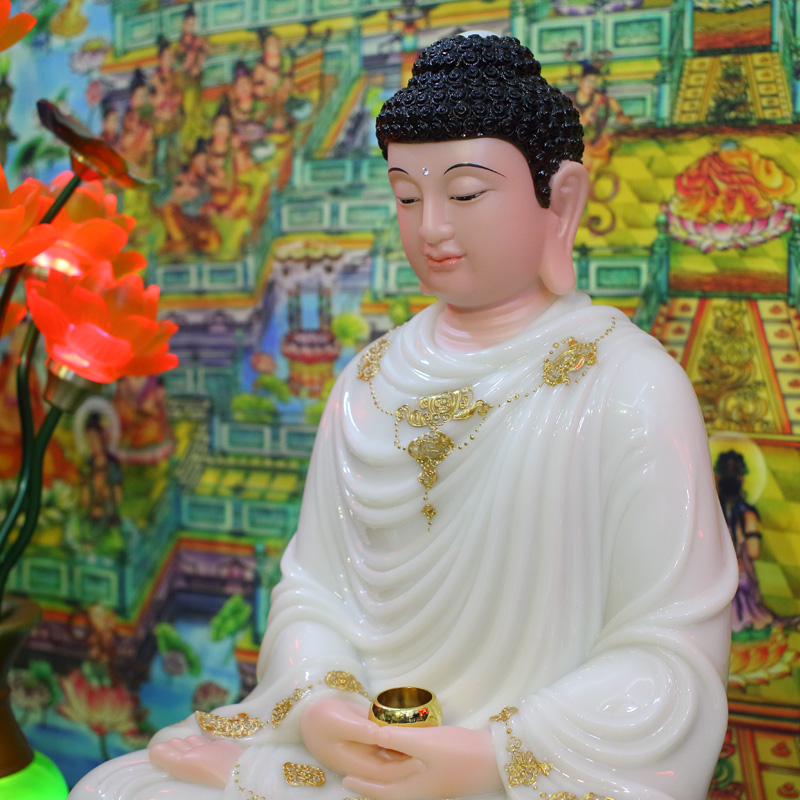 Tượng Phật Thích Ca tĩnh tâm