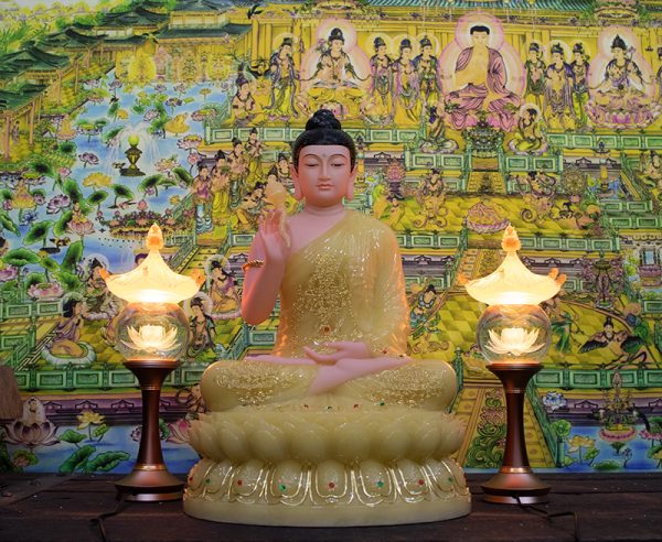 Tượng Thích Ca Mâu Ni và ý nghĩa danh xưng Phật Bổn Sư Thích Ca