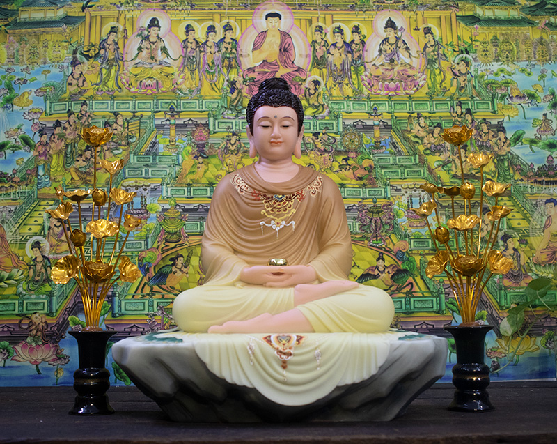 tượng Phật bổn sư thích ca