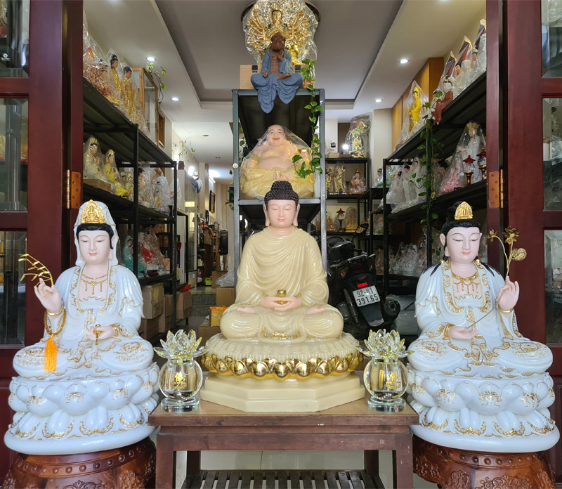 Tượng Tam Thế Phật