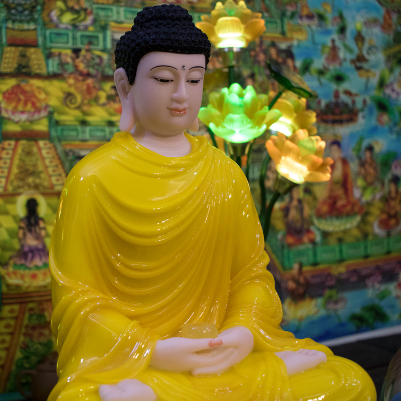 Tượng Phật Hoa Nghiêm