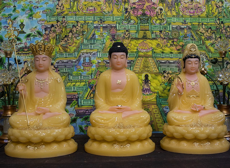 Tượng Phật Ta Bà Tam Thánh