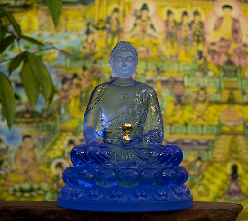 Tượng Phật Di Đà lưu ly