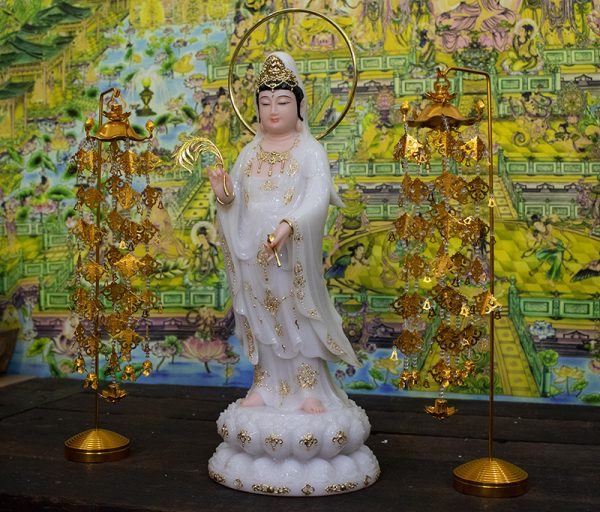 tượng phật bà quan âm